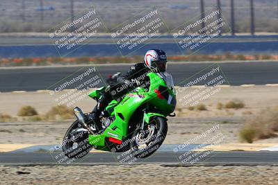 media/Apr-10-2022-SoCal Trackdays (Sun) [[f104b12566]]/Turn 14 (10am)/